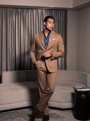 Alternative view of Capsule Wardrobe | Look 5: RESORT TAN