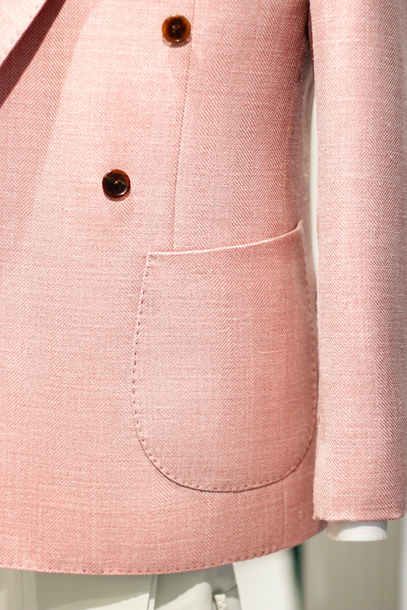 Exudes elegance for the modern gentleman.