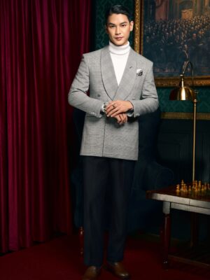 Noir & Ivory | Look 3: British Legacy