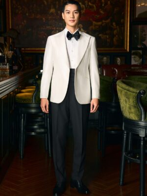 Noir & Ivory | Look 2: Ivory